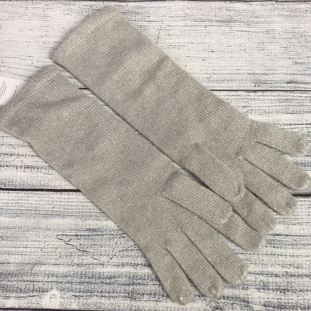 NWT-LACOSTE -Gloves - Picture 4 of 6